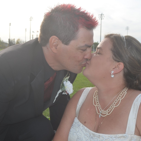 Meet your Posher, Trisha - Picture 1 of 1